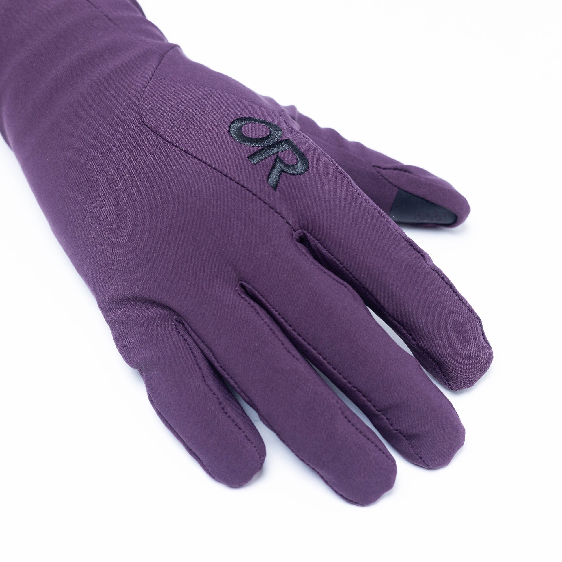 E4